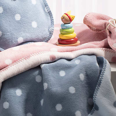 Baumwoll-Kuscheldecke Cotona-Puntino