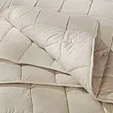 Atmungsaktive Leicht-Bettdecke mit Bio-Hanf und Bio-Baumwolle Bezug