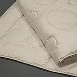 Leichte 4-Jahreszeiten-Bettdecke mit klimatisierendem, kuschelweichem Kamelflaumhaar Leicht-Kombi-Bettdecke 