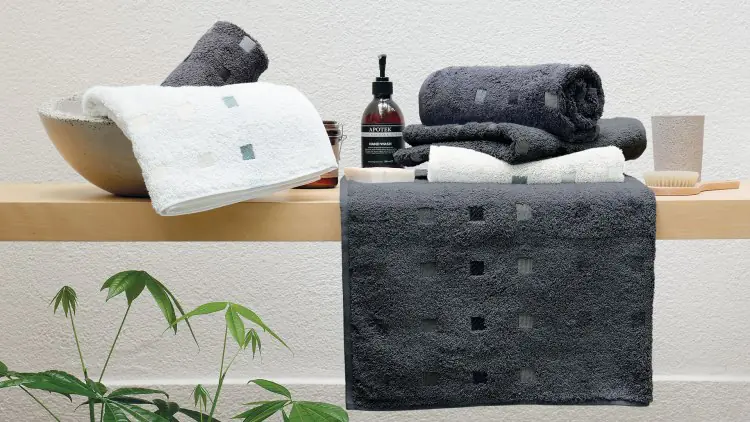 Handtuch Quaranto aus Baumwolle und Tencel Modal