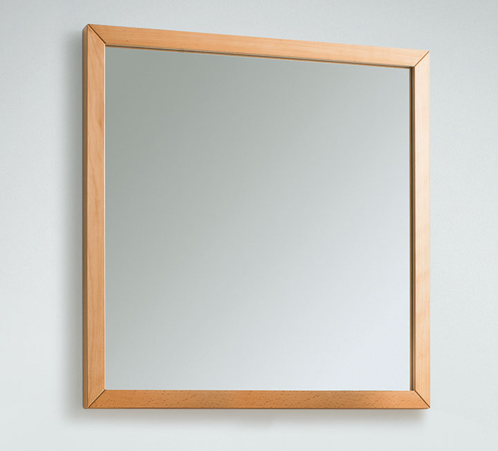 Hier Variante 02 - ein quadratischer Spiegel