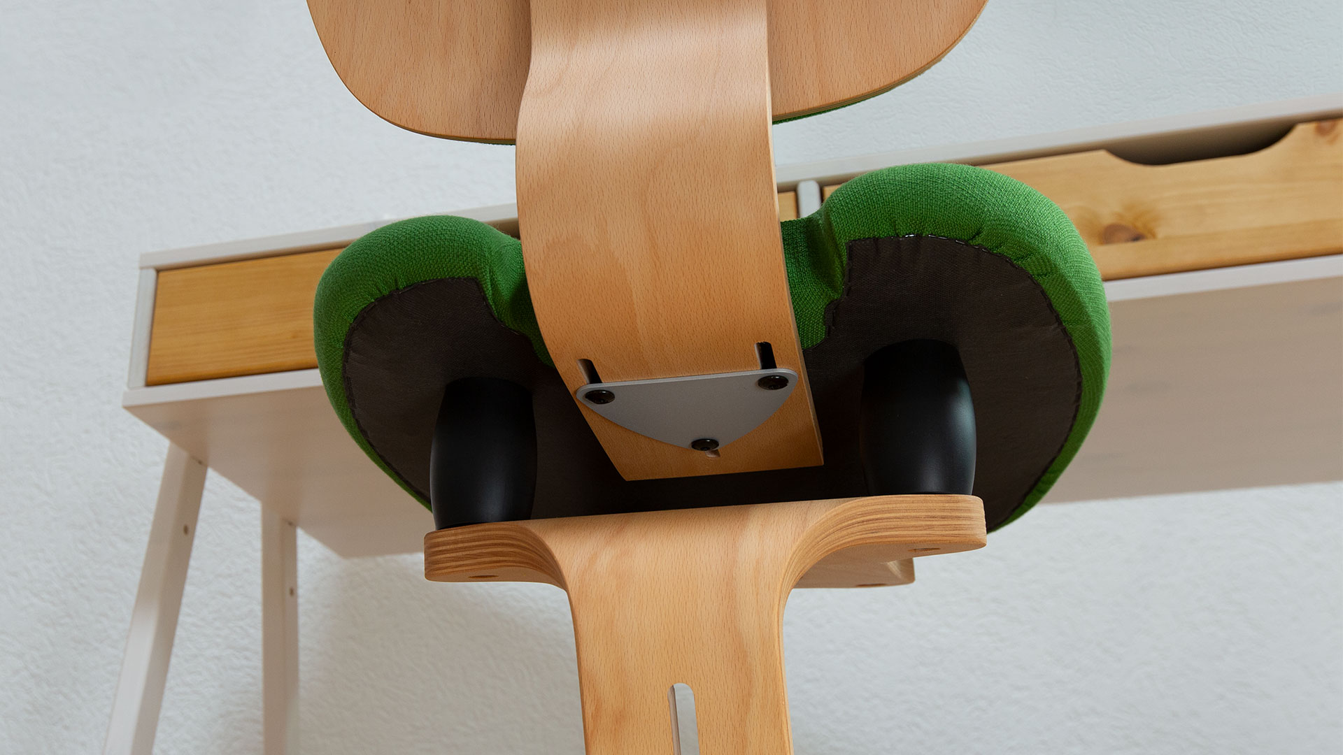 Kinder-Schreibtischstuhl "Ergona-Kiddy" - Ergonomisches, dynamisches Sitzen